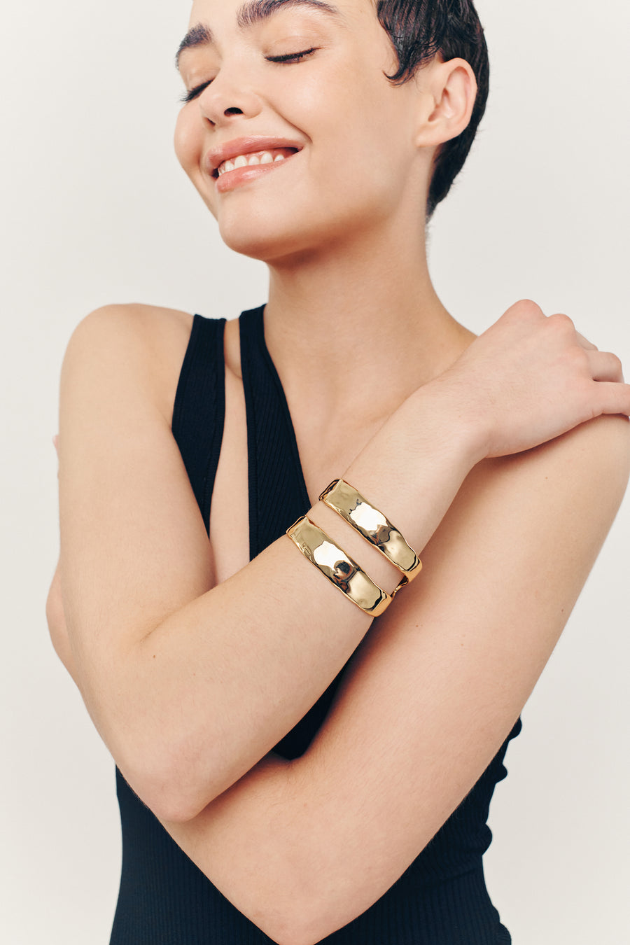 EMPRESS CUFF Gold