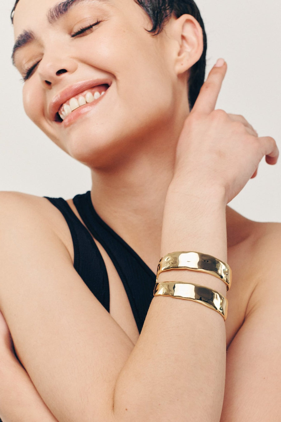 EMPRESS CUFF Gold